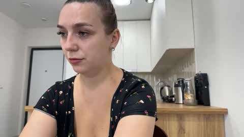 lucky_foryou_baby online show from October 21, 8:18 am