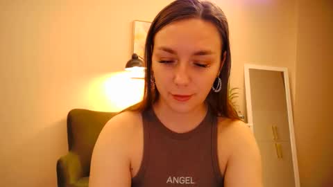 lucky_foryou_baby online show from January 13, 4:07 am