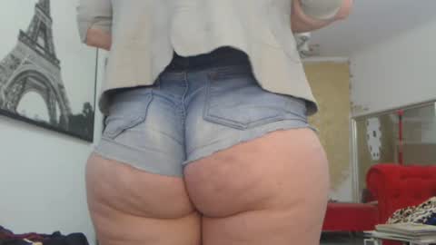 Ana online show from October 4, 2:11 pm