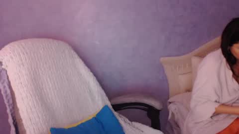 luckylinda23 online show from January 5, 5:38 pm