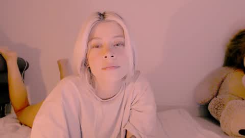 luckysapphire777 online show from February 1, 6:08 pm