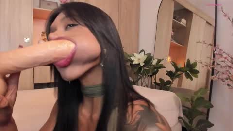 Paula           online show from November 3, 10:03 pm