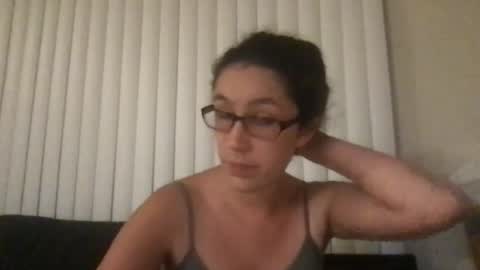 Lucy online show from August 1, 4:25 am