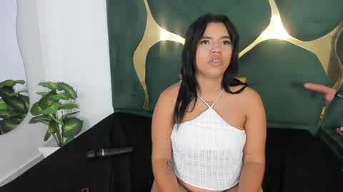 Lucia  online show from May 30, 4:59 pm