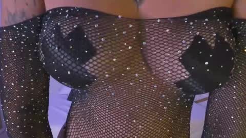 Lucy online show from April 22, 3:36 am