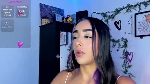 Lucy online show from March 10, 8:17 am