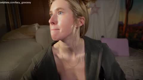 Lucy. online show from September 29, 3:44 am