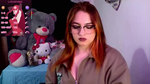 LUCIA  online show from October 27, 11:21 pm