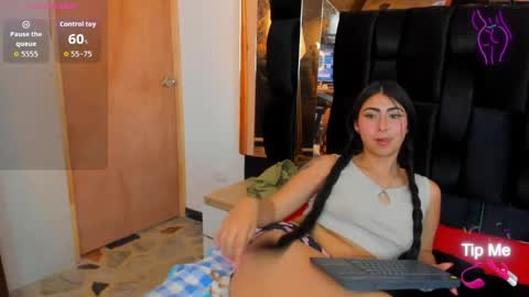 lucyfergp online show from May 6, 4:49 am