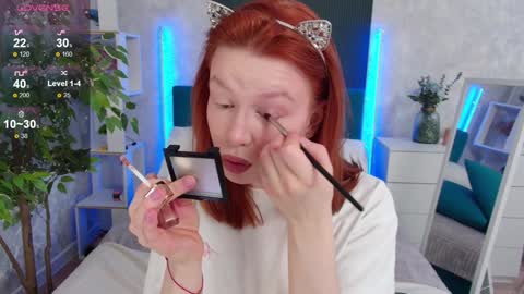 Lucy online show from January 29, 4:26 am