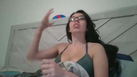 lucylitt25 online show from March 27, 3:35 pm