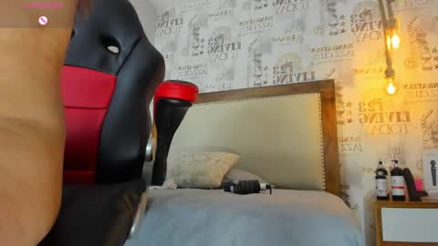 L U C Y  online show from October 3, 1:38 pm