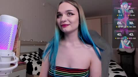 Lucy online show from December 4, 2:31 am