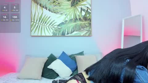 Lucy Liiu online show from October 18, 1:36 pm