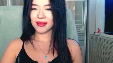 luisa lovedom online show from September 25, 10:25 am