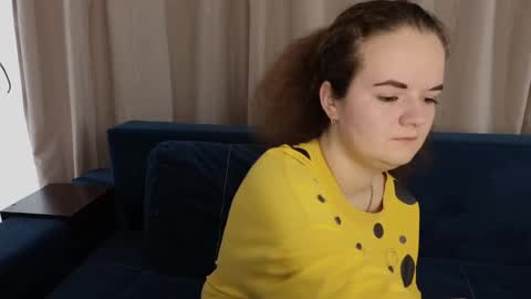 Luisa Rosee online show from February 18, 8:27 am