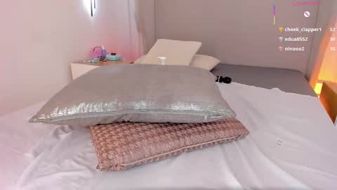 L U I S A online show from January 18, 9:11 pm