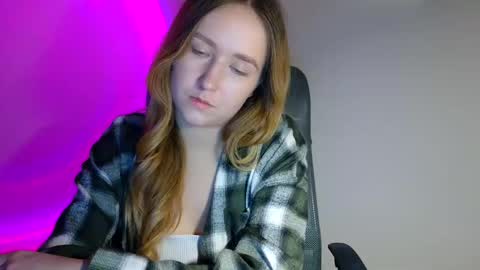 Lulu Baby18 online show from December 13, 10:16 pm