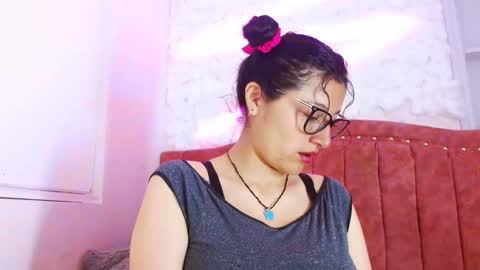 dalia online show from February 5, 12:38 pm