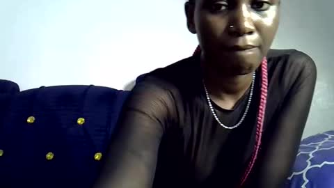 luna_blues online show from May 31, 4:57 pm
