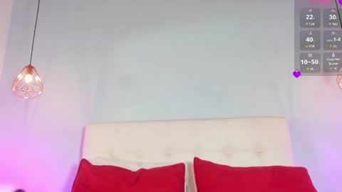 luna_honey9 online show from July 7, 3:09 am