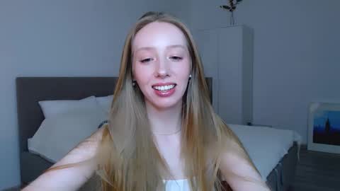 Luna online show from January 15, 8:05 pm