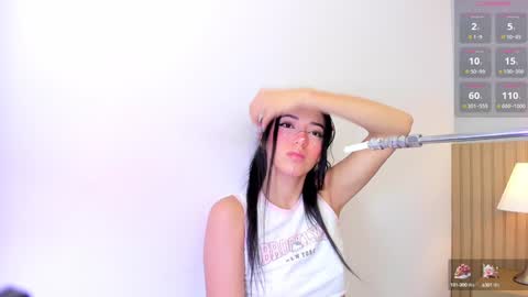 luna_kiss18 online show from January 18, 11:54 am