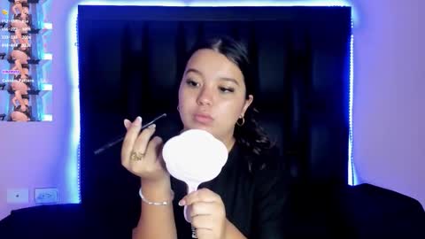 Luna  online show from November 18, 11:44 am