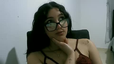 lunaa_sub online show from January 22, 12:27 am