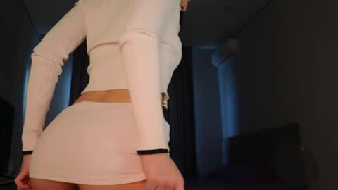 Luna online show from June 1, 1:02 pm