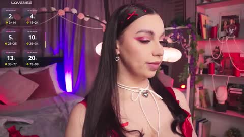 Luna  next streams Mon Tue Fri Sat Sun 8pm-5am gmt0 online show from February 14, 8:59 pm