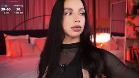 Luna  next streams Mon Tue Fri Sat Sun 8pm-5am gmt0 online show from November 24, 9:39 pm