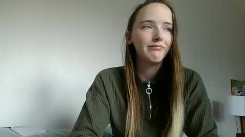 lunapixie2020 online show from September 15, 7:32 pm