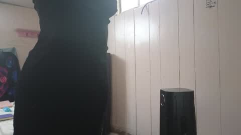 lunaquinn45 online show from January 22, 3:18 pm