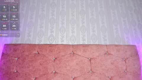 Luna  online show from October 8, 8:57 pm