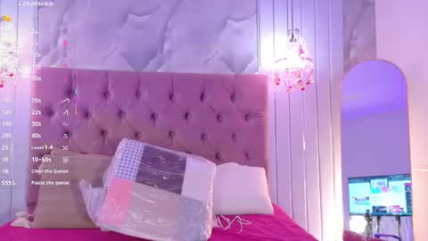 LunaRose-Next Stream at 0545hs GMT online show from August 2, 2:36 am