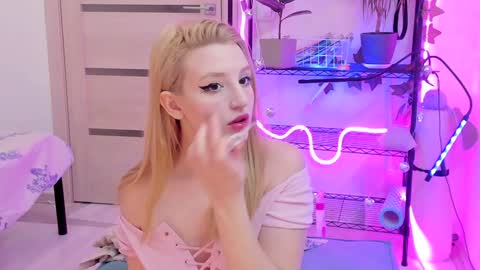 Kate online show from February 5, 3:13 am