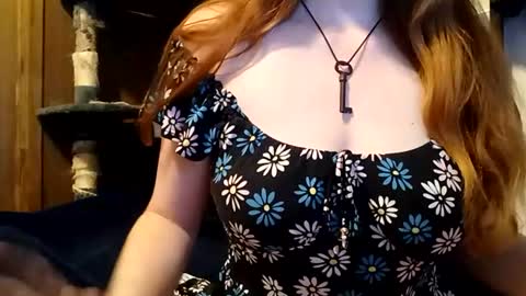 lunathepoet online show from July 16, 1:10 am