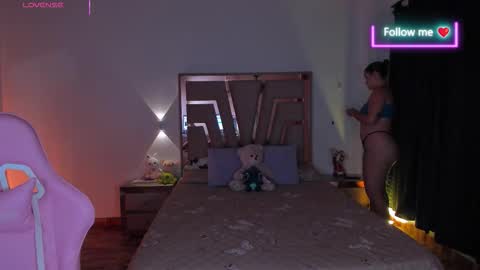 LUNA ROSE online show from February 3, 3:26 am