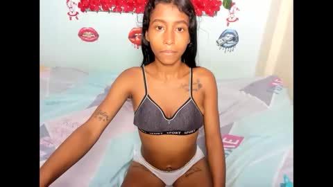 lupita_hot77 online show from November 1, 5:33 am