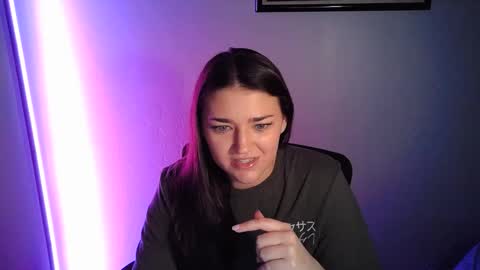 lushlolly online show from January 12, 6:28 am