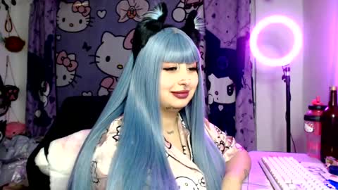 lussyevans_ online show from July 25, 5:36 am