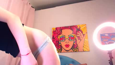 lux_angel online show from March 5, 11:33 pm