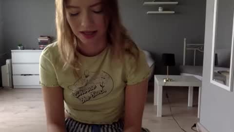 Millie online show from October 10, 2:00 pm