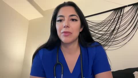 luxcher22 online show from December 12, 3:21 am