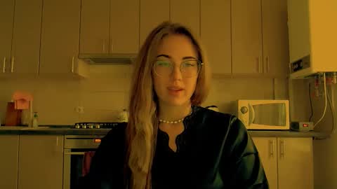 Katie online show from September 12, 6:35 am