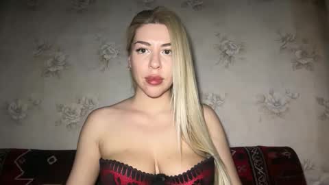 LuxSonyaStar online show from March 7, 8:16 pm