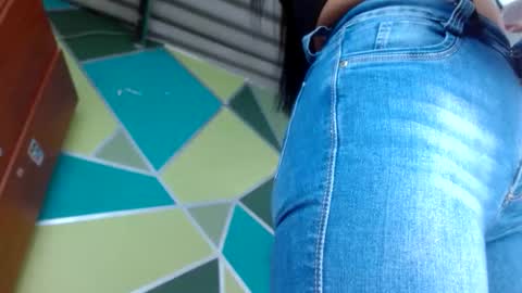 luzzy  I hope your visit and that we manage to get very hot online show from February 15, 9:39 pm