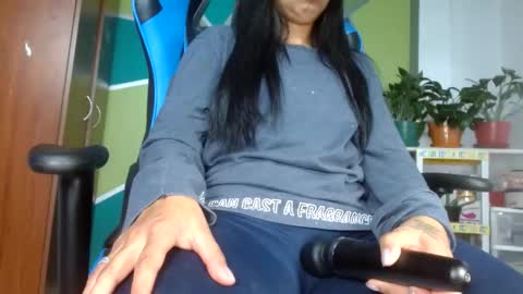 luzzy  I hope your visit and that we manage to get very hot online show from February 12, 9:33 pm