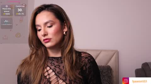 lya_aron_couple online show from January 30, 9:04 pm